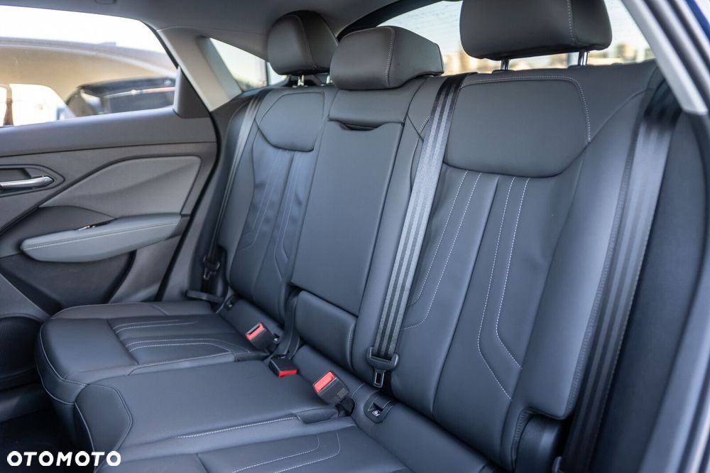 Audi Q3 Sportback - 16