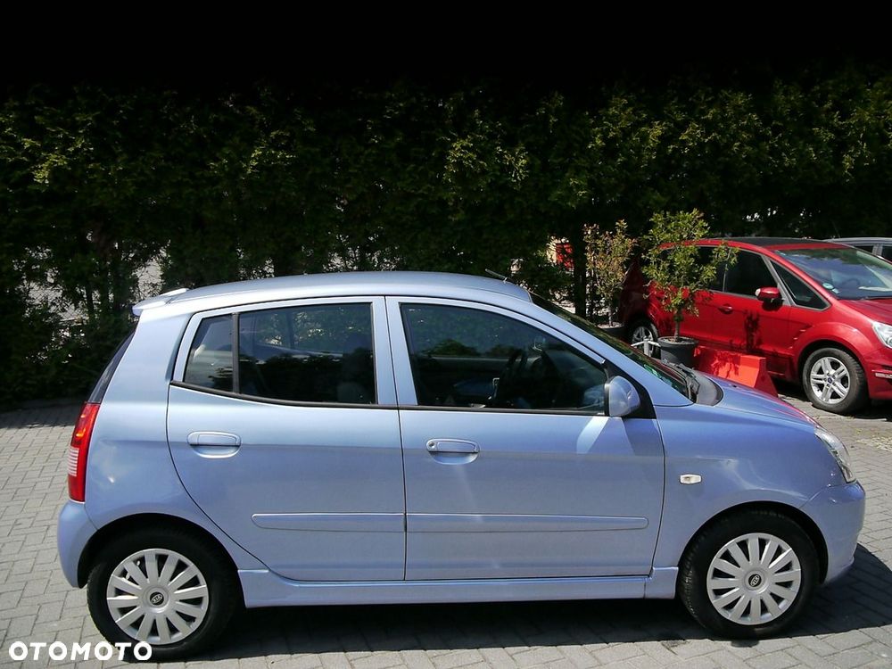 Kia Picanto 1.1 Optimum - 11