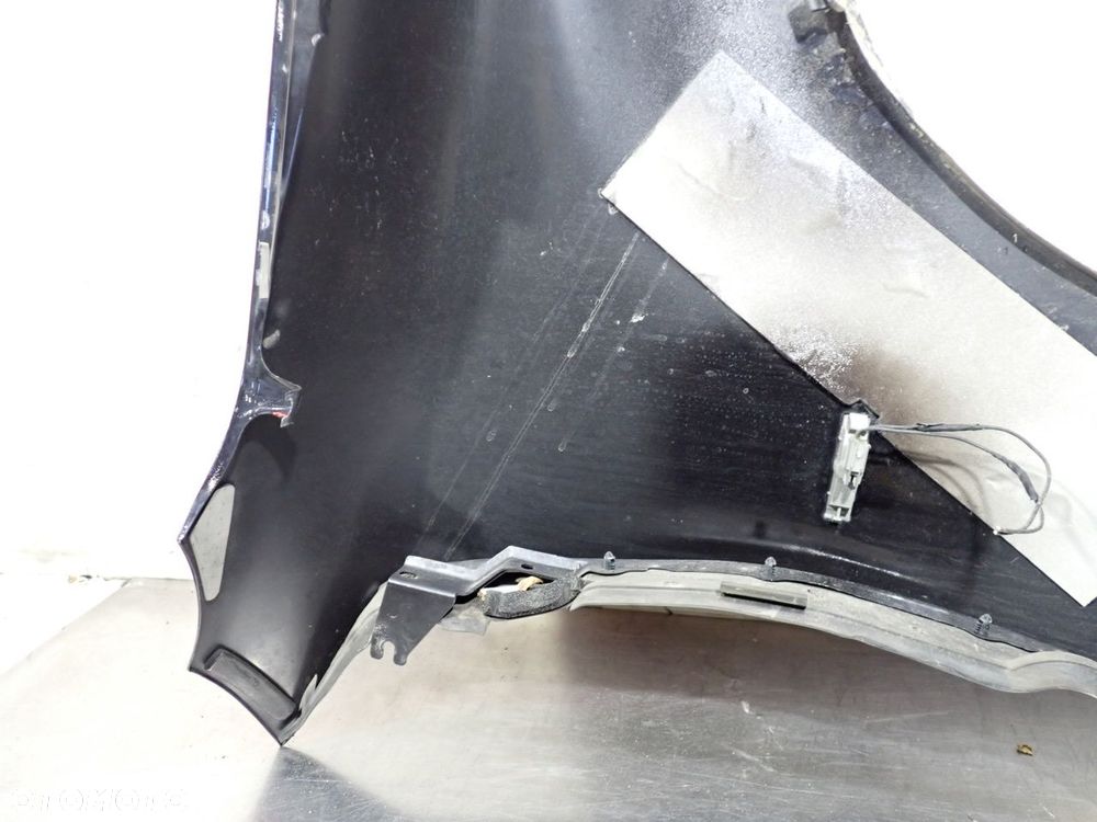 BŁOTNIK LEWY PRZEDNI INFINITI M37X KOL: GAC - 14