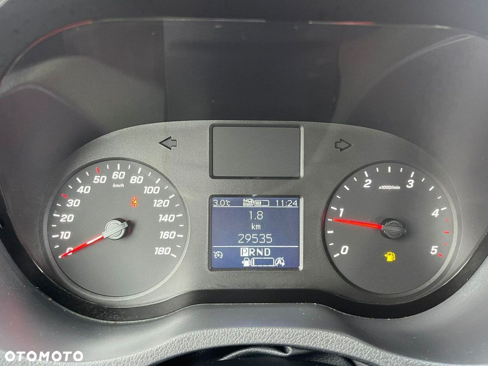 Mercedes-Benz Sprinter - 15