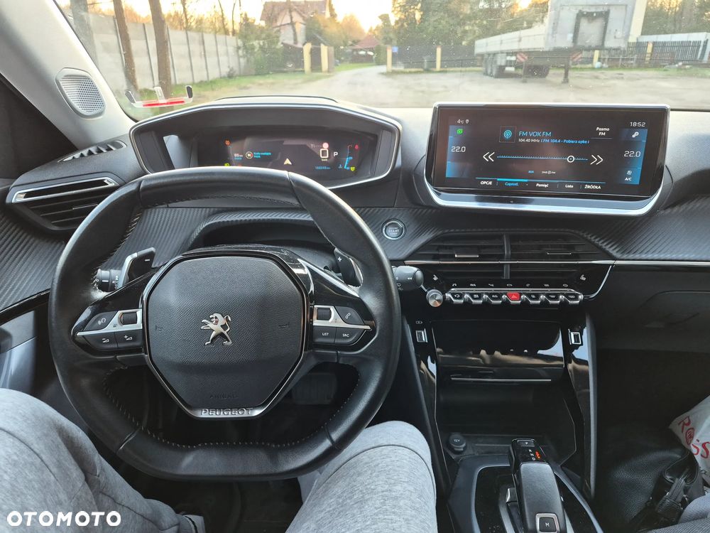 Peugeot 2008 1.5 BlueHDi Allure Pack S&S EAT8 - 12