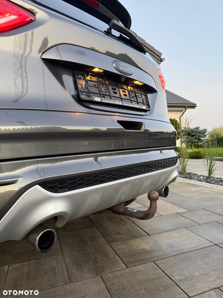 Ford Kuga 1.5 EcoBoost 2x4 Individual - 11