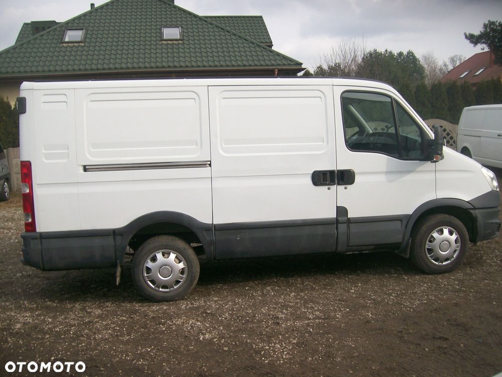 Iveco DAILY, L2 - H1, Długi - Niski - 10