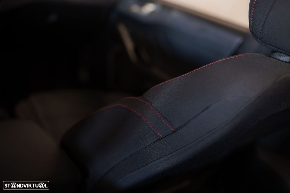 Ford Focus 1.0 EcoBoost ST-Line - 26