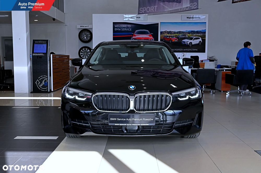 BMW Seria 5 530i - 2