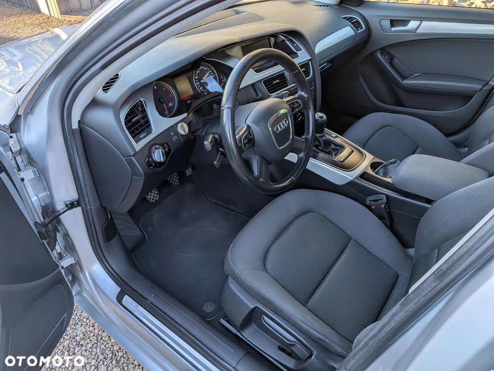 Audi A4 Avant 2.0 TDI DPF Attraction - 13