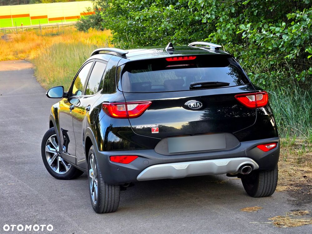 Kia Stonic 1.4 L - 13