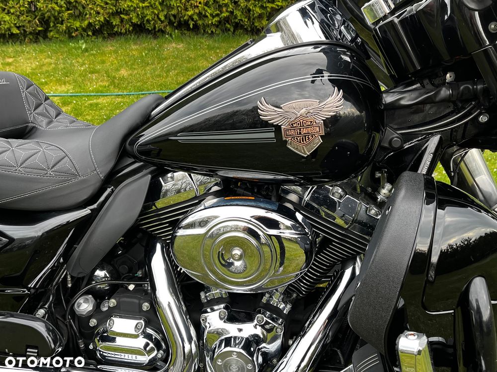 Harley-Davidson FLHTCU Ultra - 7