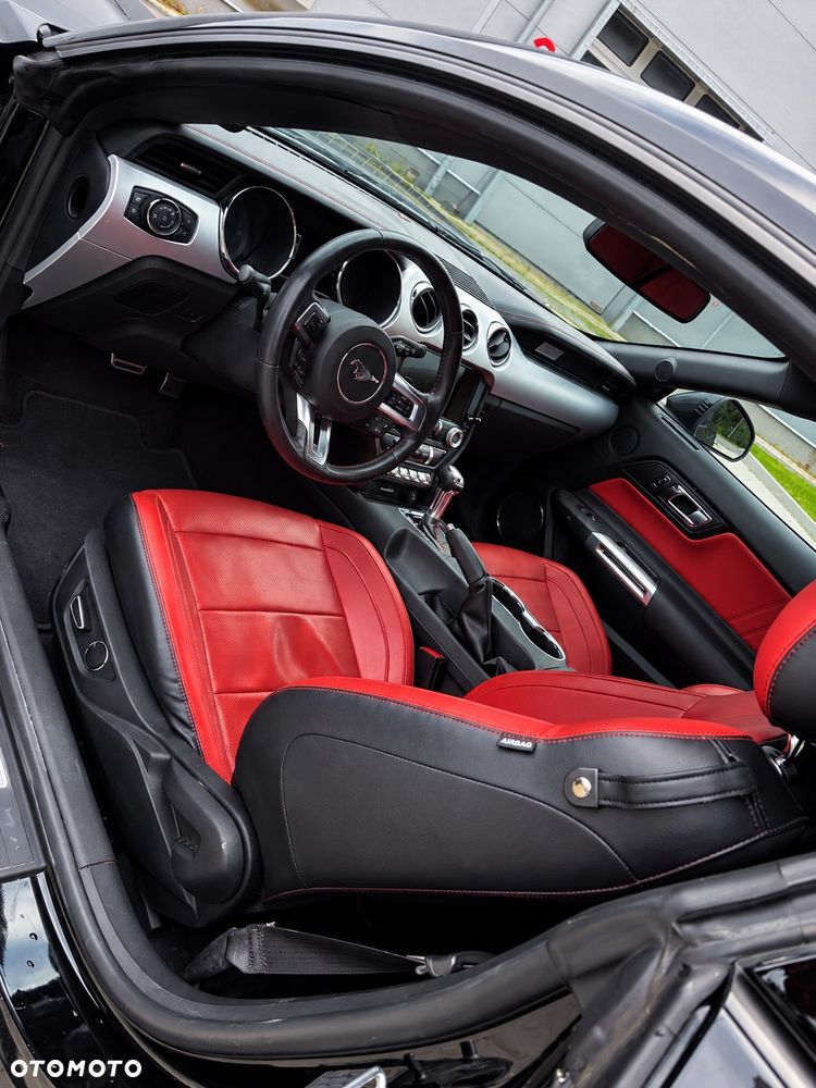 Ford Mustang - 29