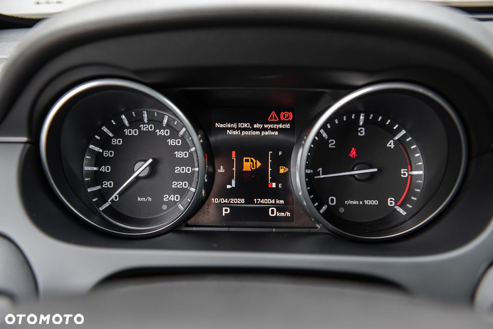 Land Rover Discovery Sport - 19