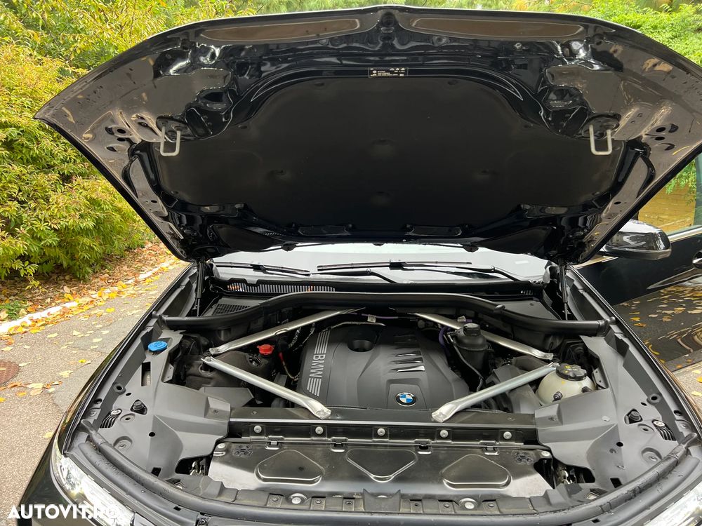 BMW X7 xDrive40i AT MHEV - 24