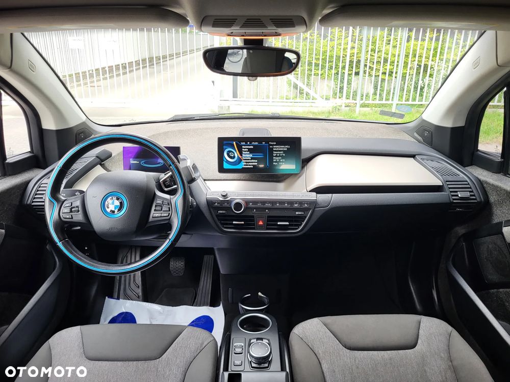 BMW i3 (60 Ah) - 12