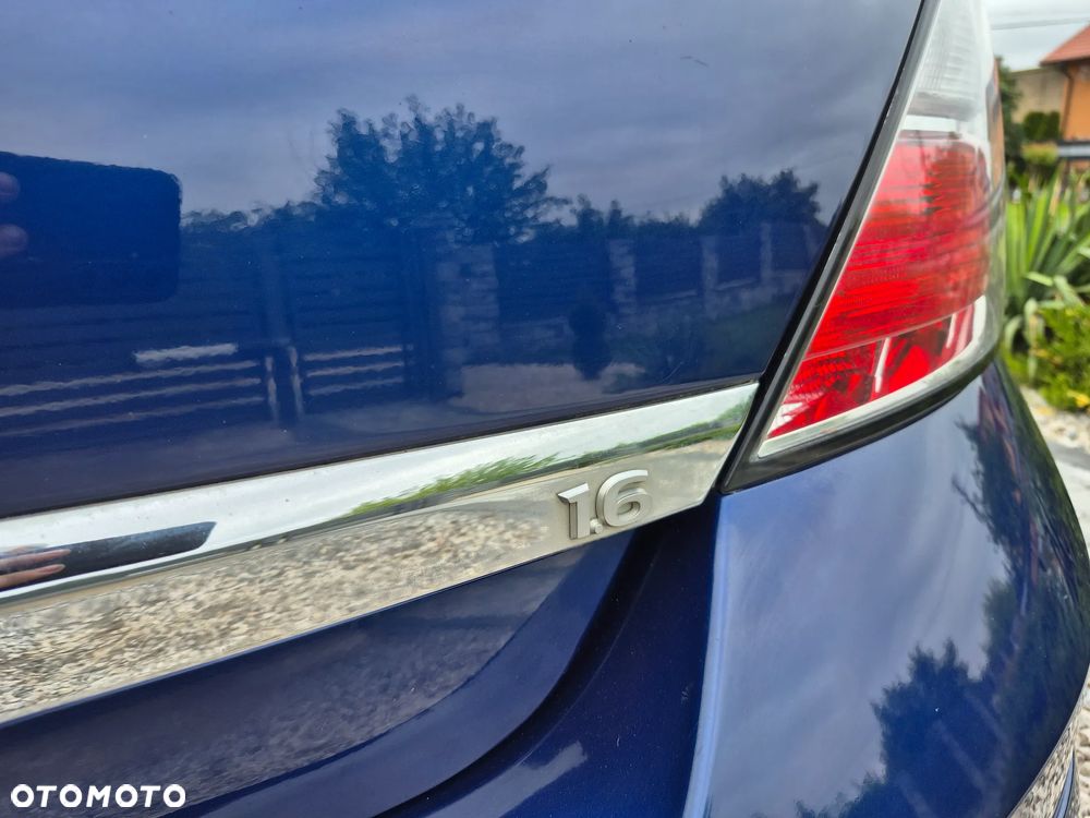 Opel Astra - 30