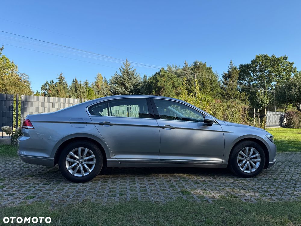 Volkswagen Passat - 7