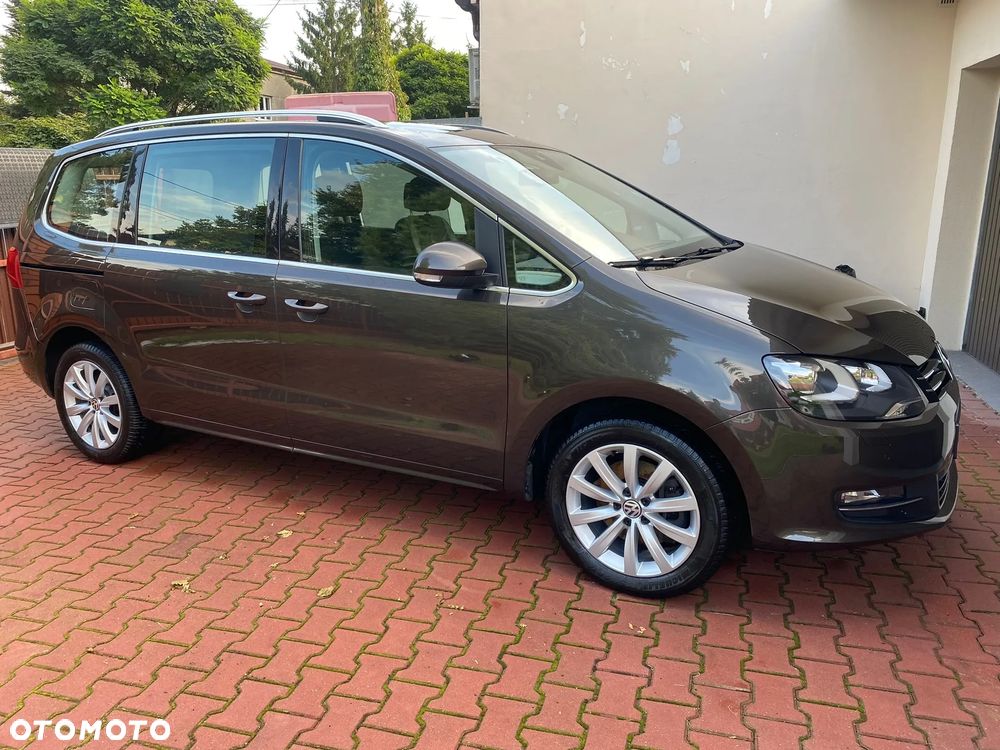 Volkswagen Sharan 2.0 TDI Highline DSG - 2