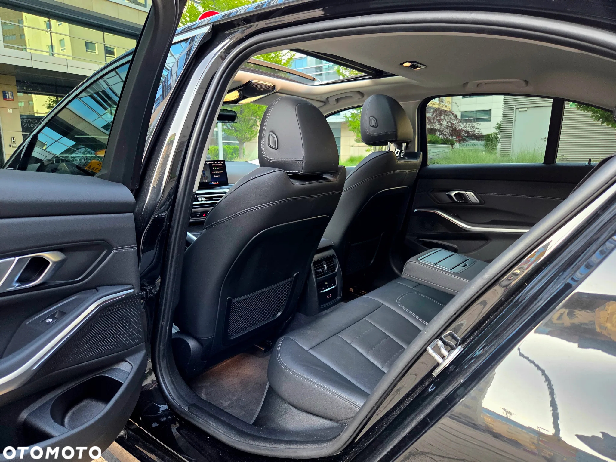 BMW Seria 3 320d xDrive Luxury Line sport - 15