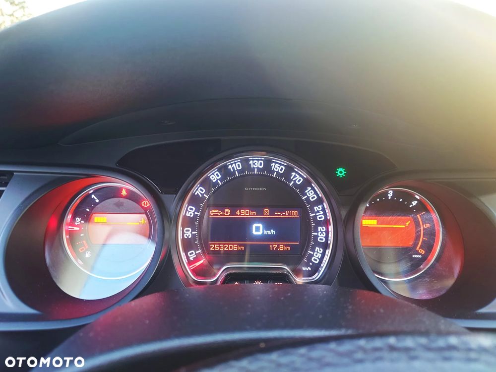 Citroën C5 2.0 HDi Exclusive - 11