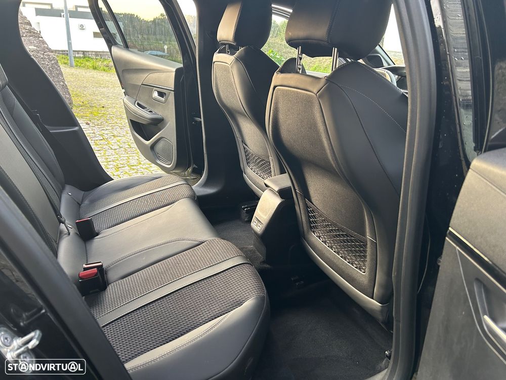 Peugeot e-208 50 kWh GT - 16