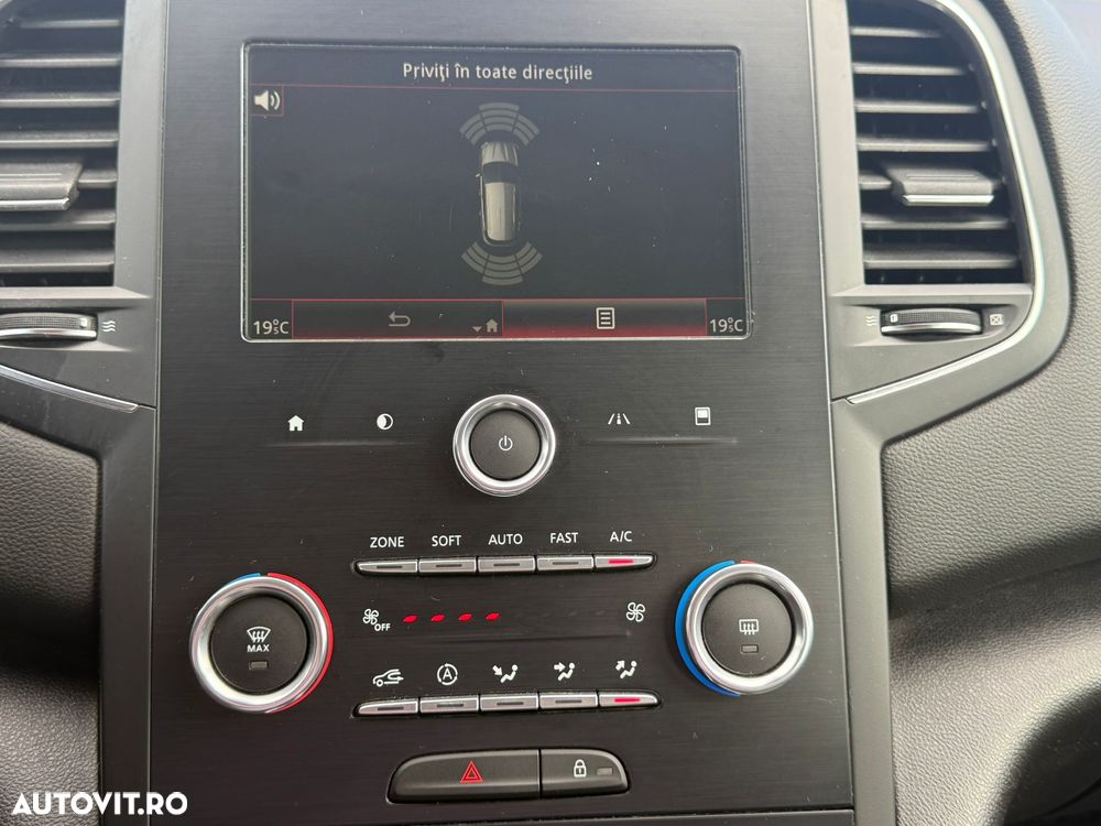 Renault Megane Blue dCi 116 EDC Intens - 17