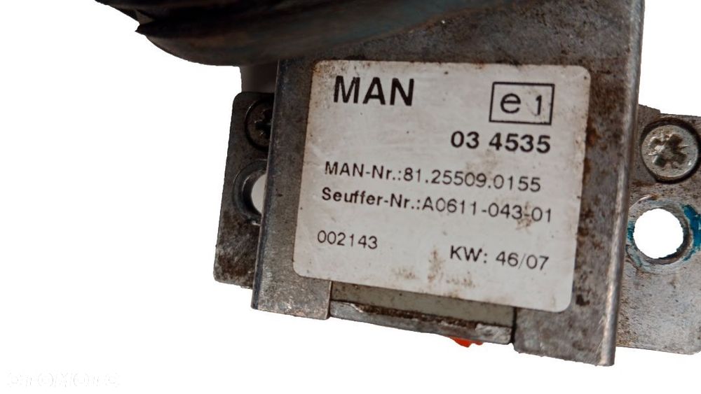 PRZEŁĄCZNIK MANETKA HAMULCA GÓRSKIEGO MAN TGX 81255090155 - 5