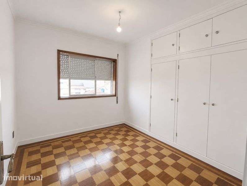 Arrendo andar de moradia T2 em Argoncilhe - Grande imagem: 5/7