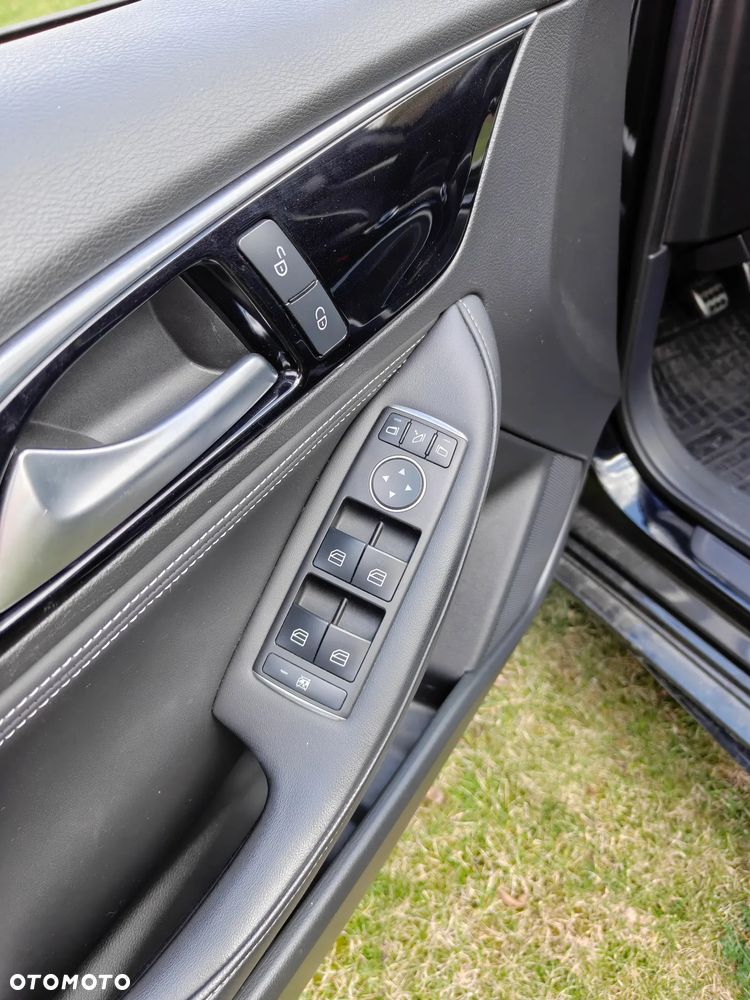 Infiniti Q30 1.5d Premium - 27