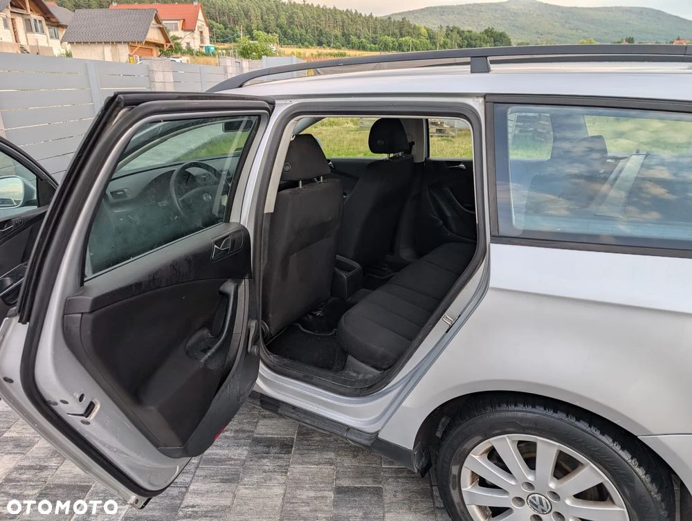 Volkswagen Passat 2.0 TDI DPF Trendline - 10