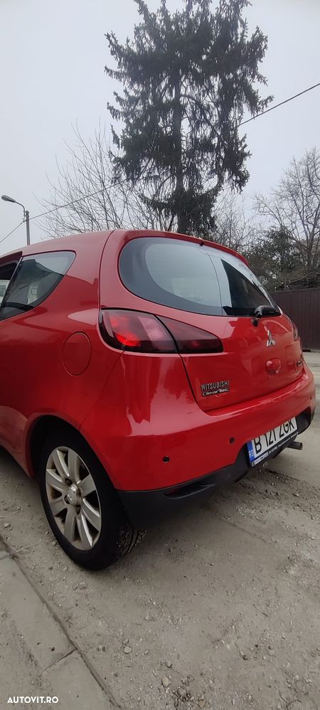Mitsubishi Colt - 2