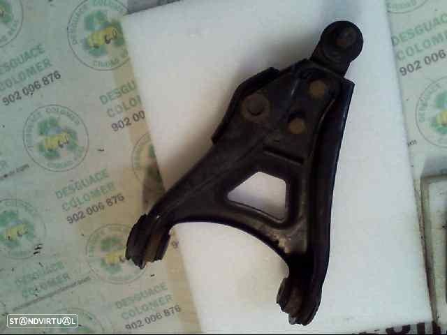 BRAÇO SUSPENSÃO INFERIOR FRENTE ESQUERDO RENAULT CLIO II - 1
