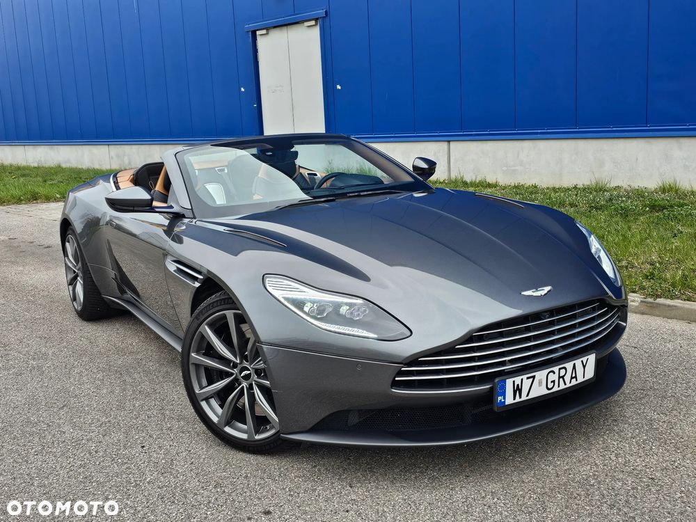 Aston Martin DB11 - 17