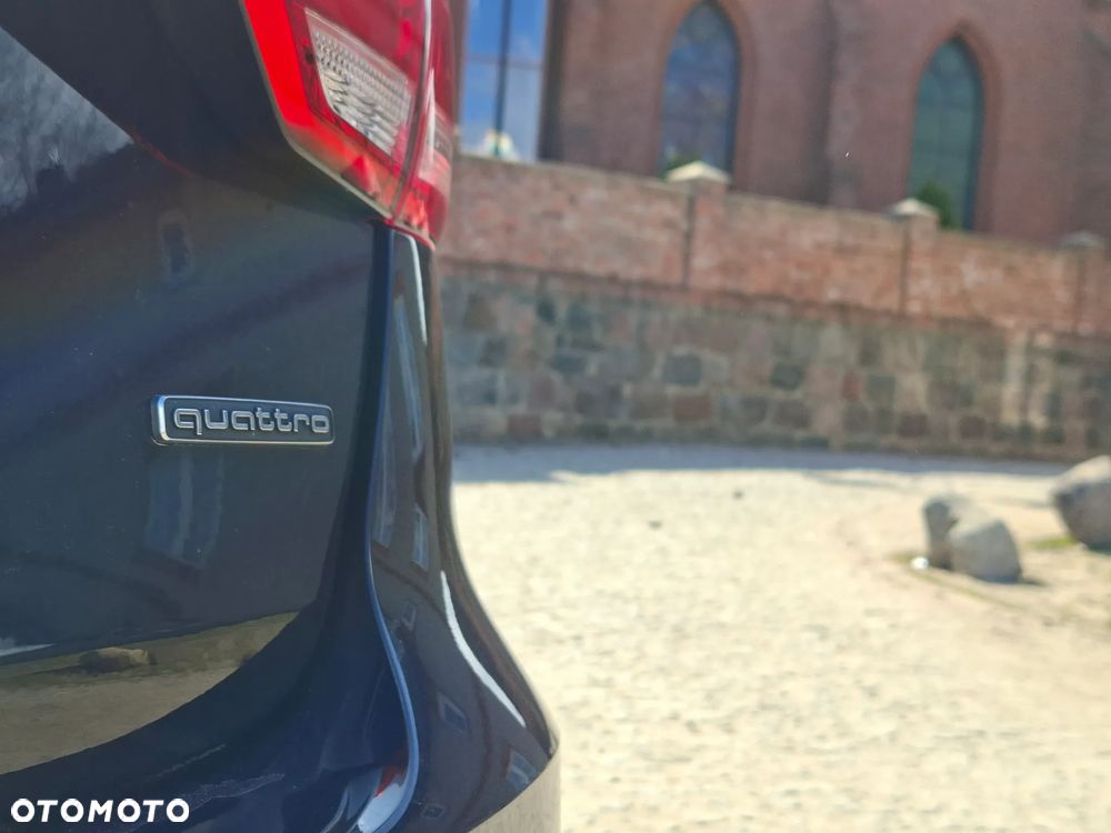 Audi A4 Avant 2.0 TDI S tronic quattro sport - 38