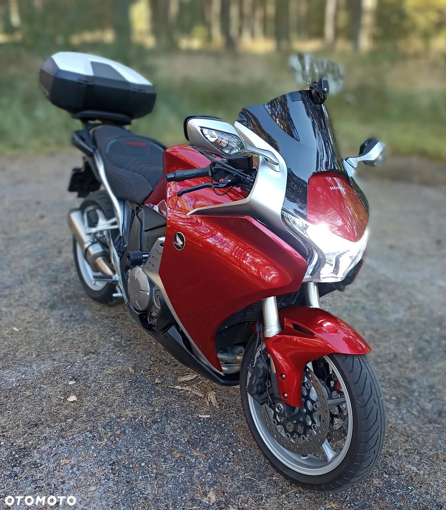 Honda VFR - 5