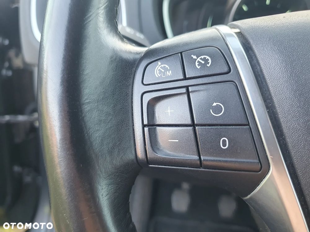 Volvo V40 - 14