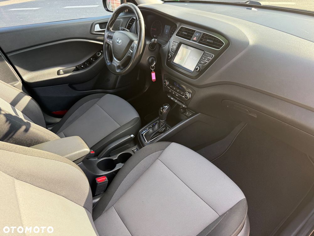 Hyundai i20 blue 1.0 T-GDI DCT Style - 9