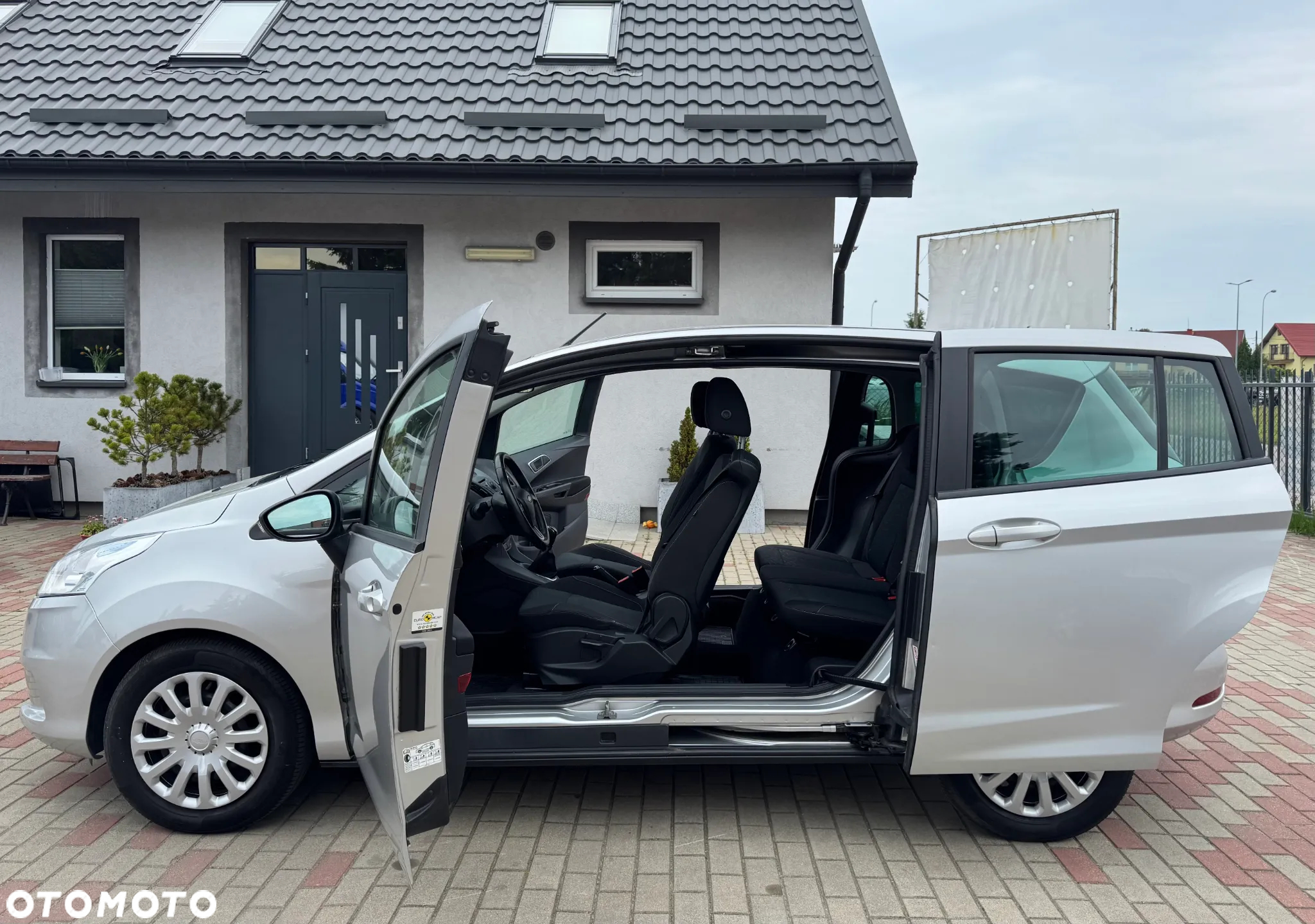 Ford B-MAX - 21