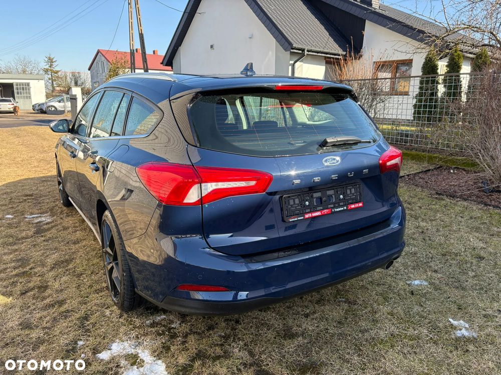 Ford Focus 1.5 EcoBlue STart-Stopp-System TITANIUM - 6