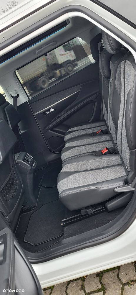 Peugeot 5008 BlueHDI 150 Active Business-Paket - 5