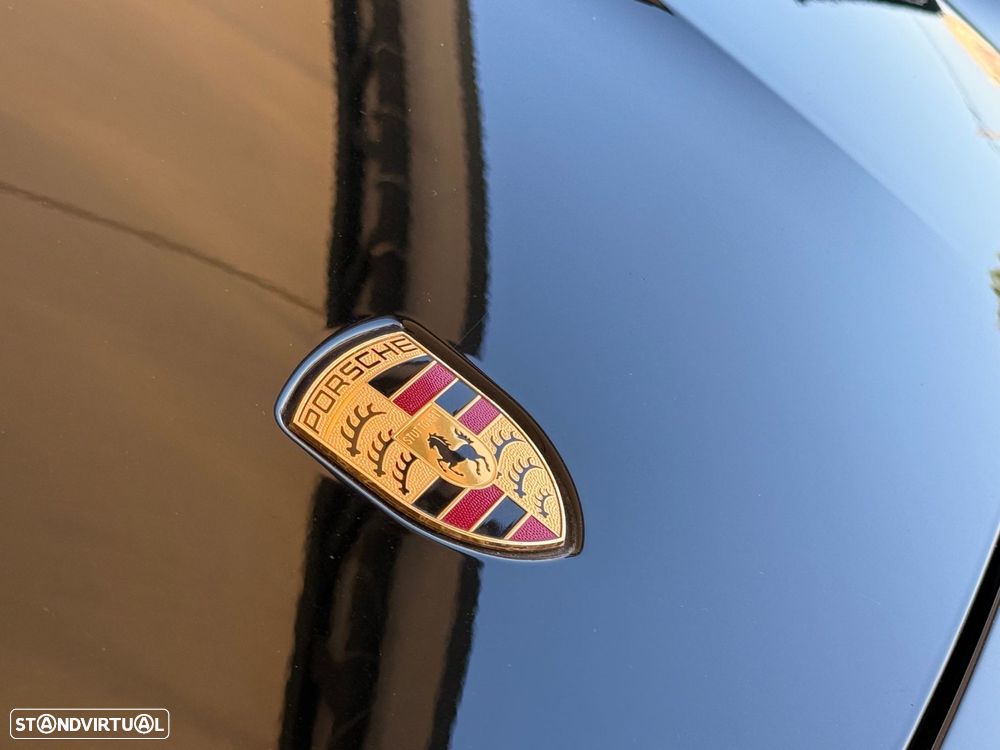Porsche Taycan Cross Turismo - 29