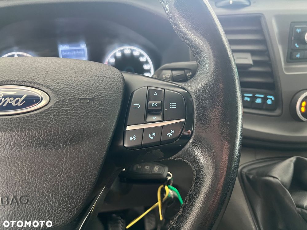 Ford transit custom - 23