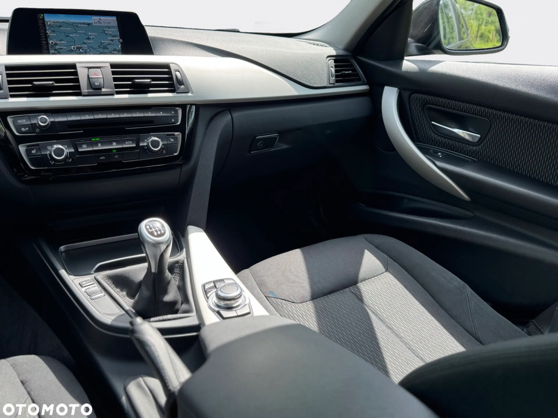 BMW Seria 3 320d - 11