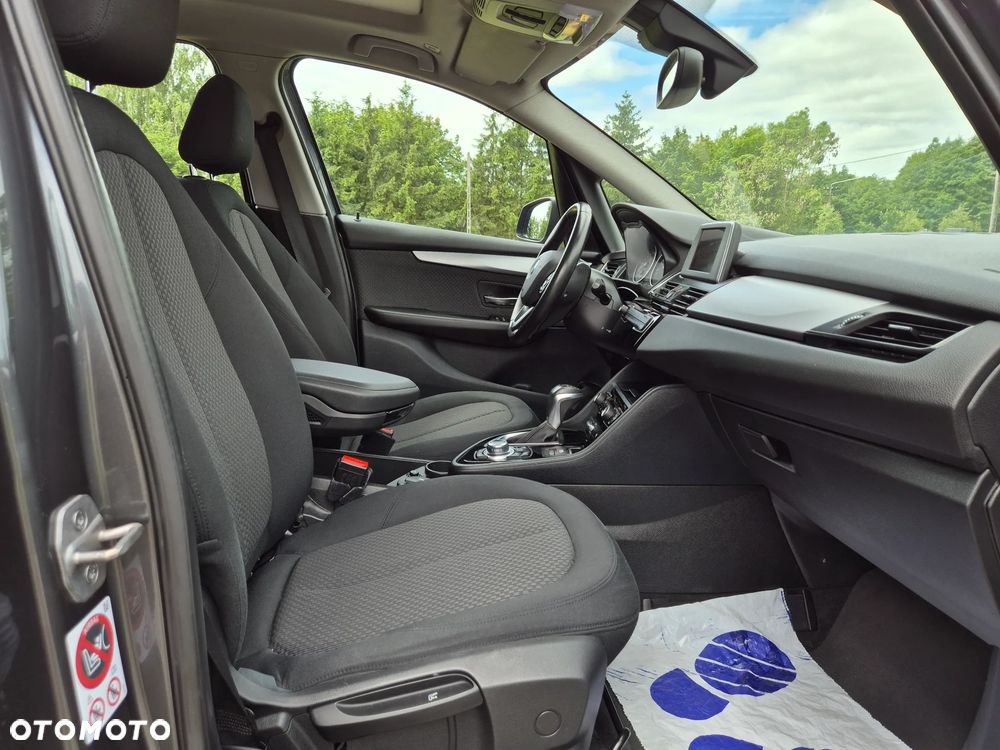 BMW Seria 2 218d Sport-Aut Luxury Line - 17