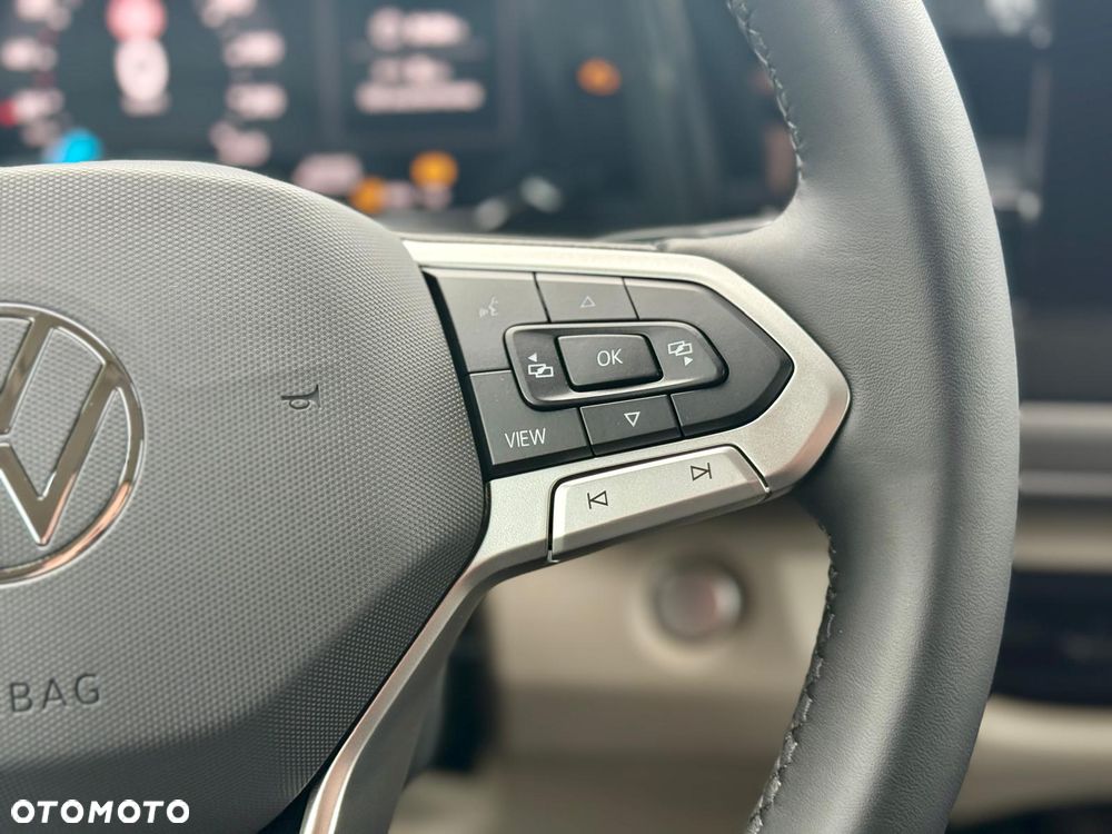 Volkswagen Multivan 2.0 TDI L2 Family DSG - 25