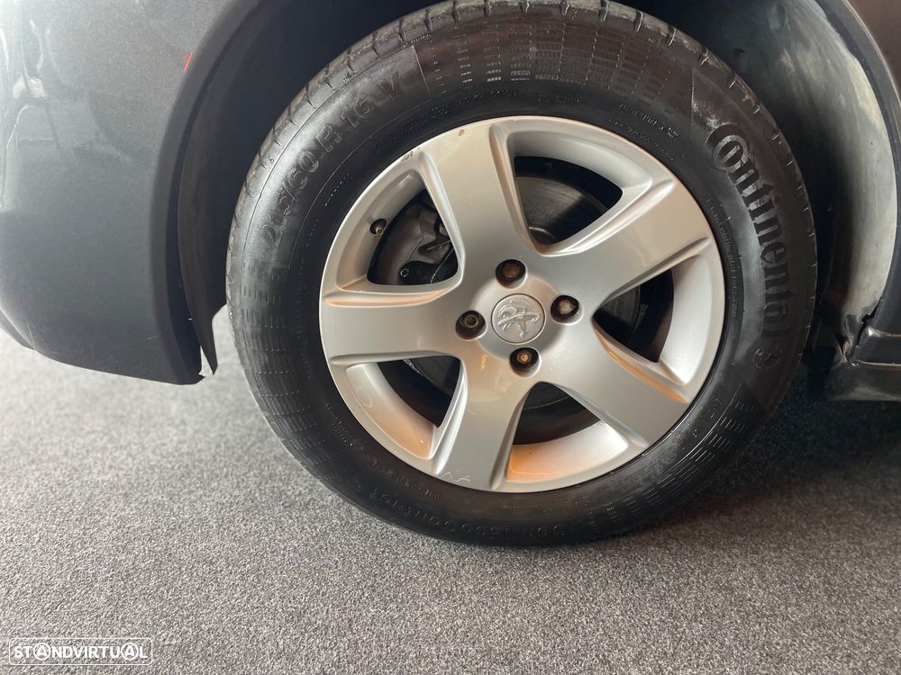 Peugeot 3008 2.0 HDi Hybrid4 - 16