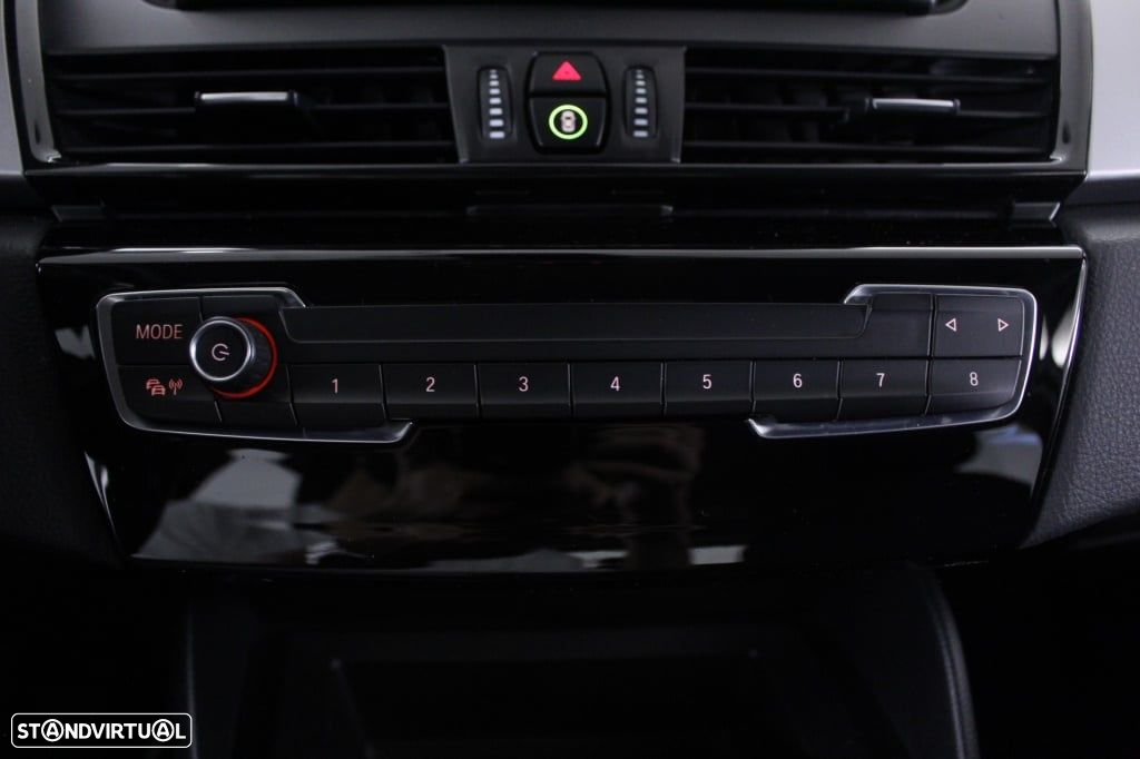 BMW 216 Active Tourer d Advantage - 28