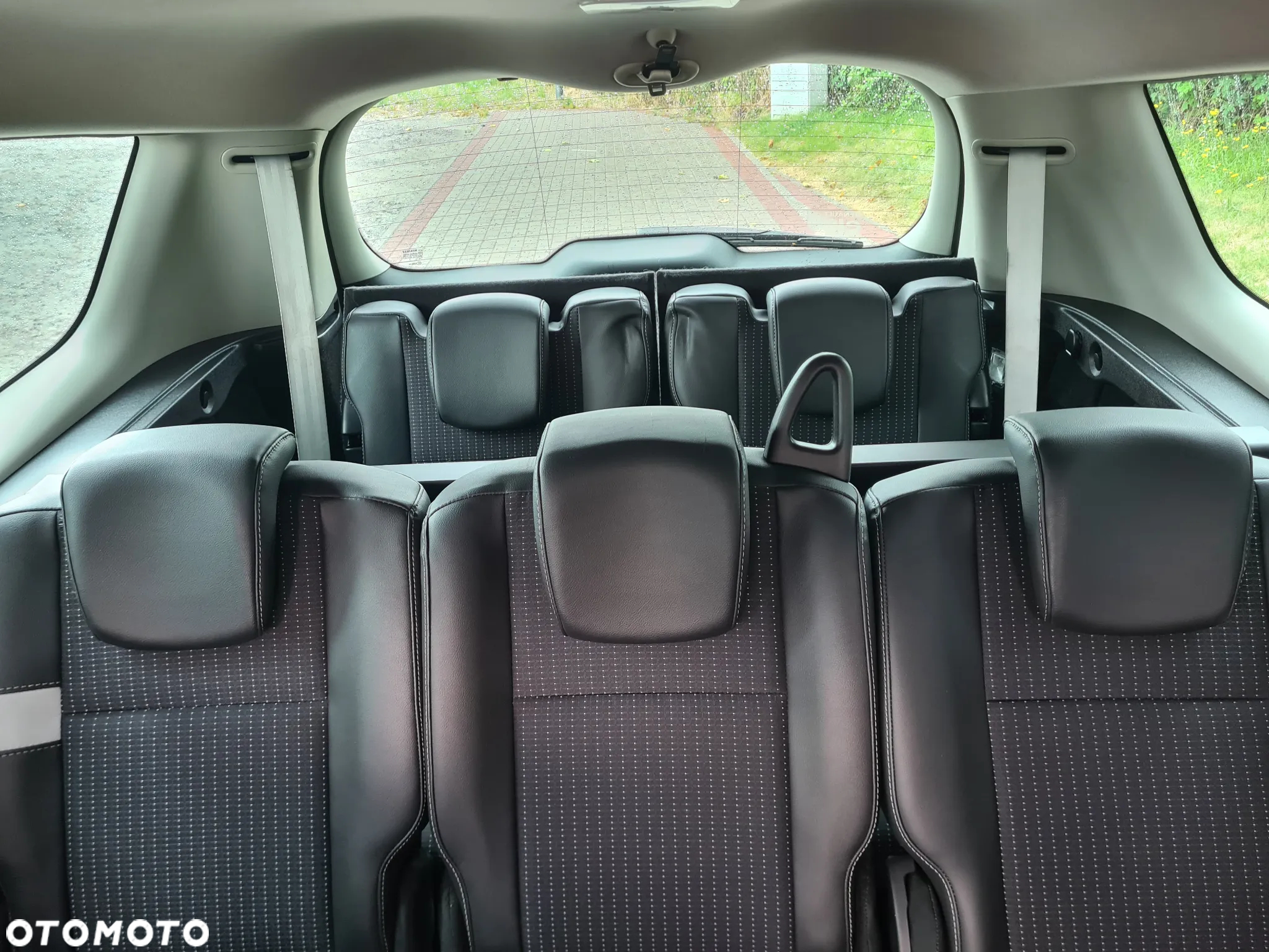 Renault Scenic dCi 160 Bose Edition - 22