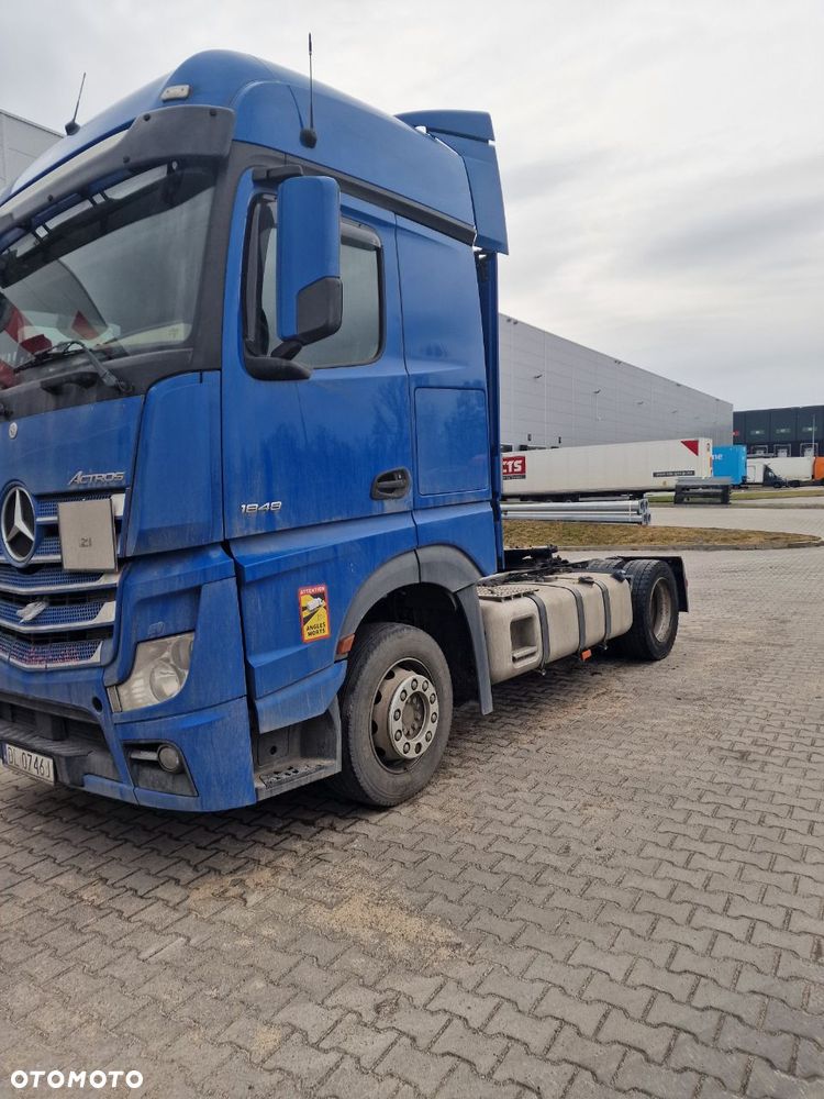Mercedes-Benz actros - 3