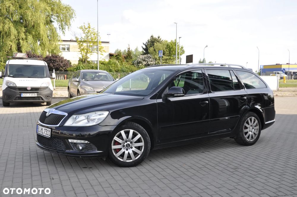 Skoda Octavia 2.0 TDI CR DPF RS - 2