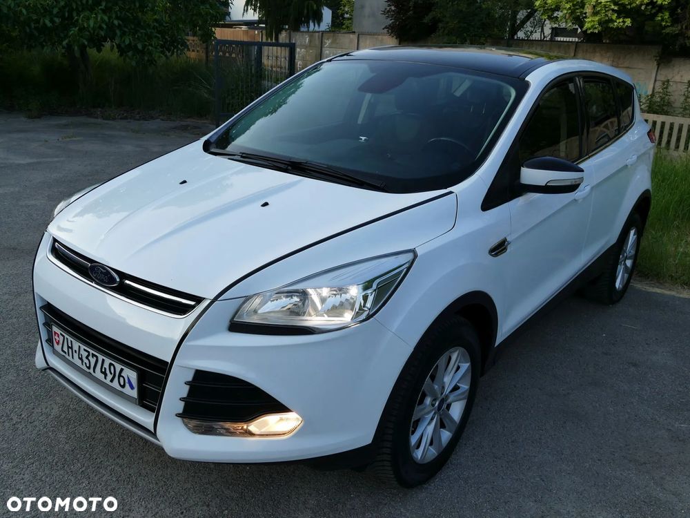Ford Kuga 2.0 TDCi FWD Titanium - 12