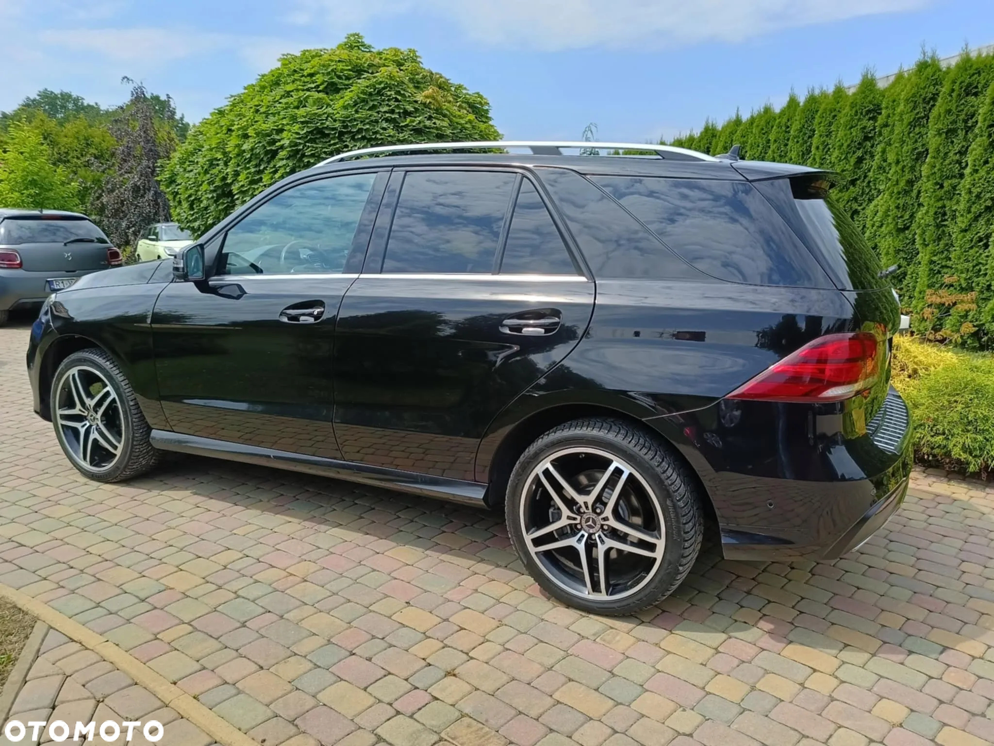 Mercedes-Benz GLE 500 e 4Matic 7G-TRONIC AMG Line - 3