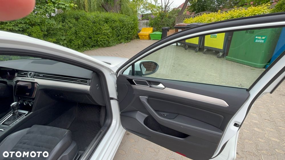 Volkswagen Passat 2.0 TDI BMT Highline DSG7 - 27